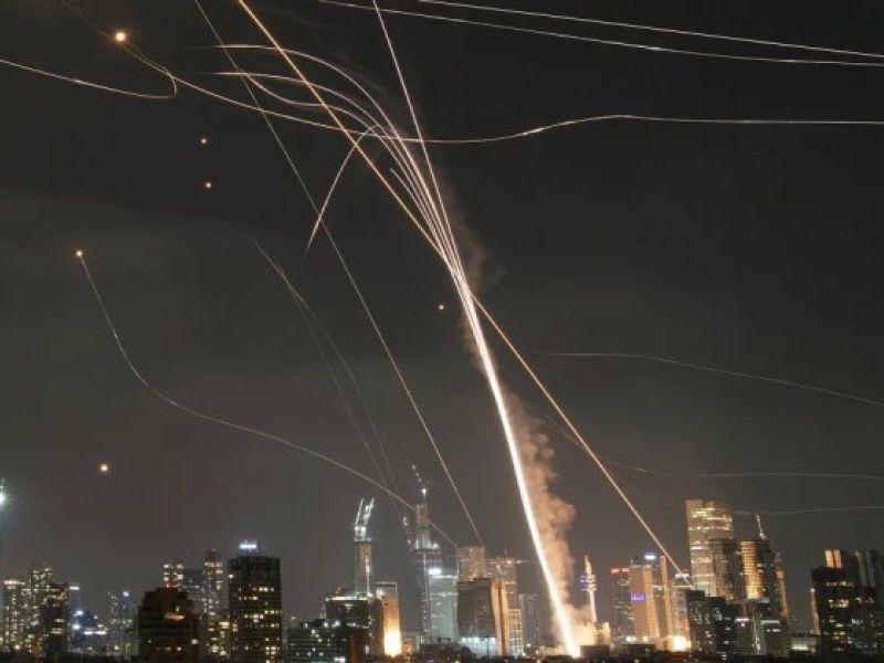 رشقة صاروخية تجاه إسرائيل