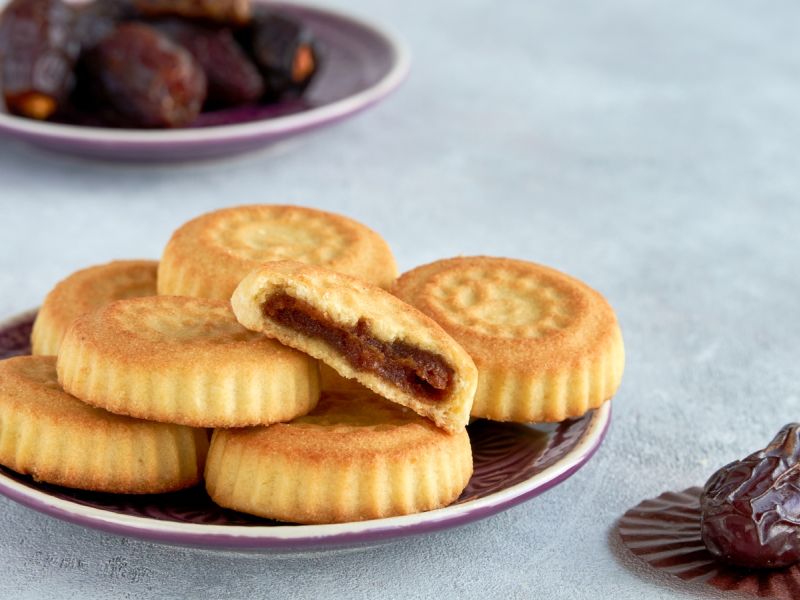 طريقة تحضير معمول السميد بالتمر