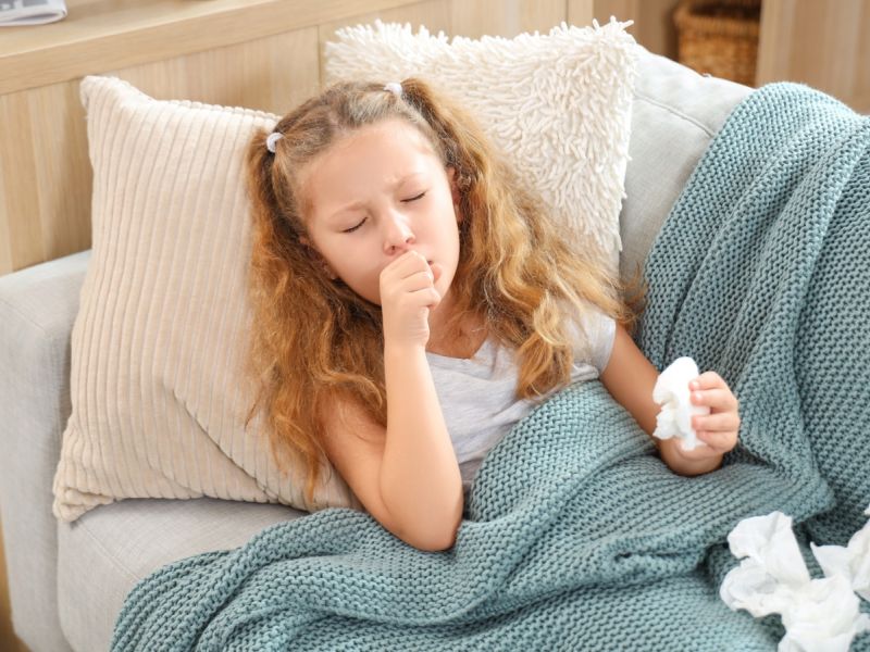 علاجات منزلية فعّالة لتخفيف السعال عند الأطفال