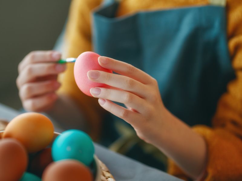 تفسير حلم تلوين البيض في المنام