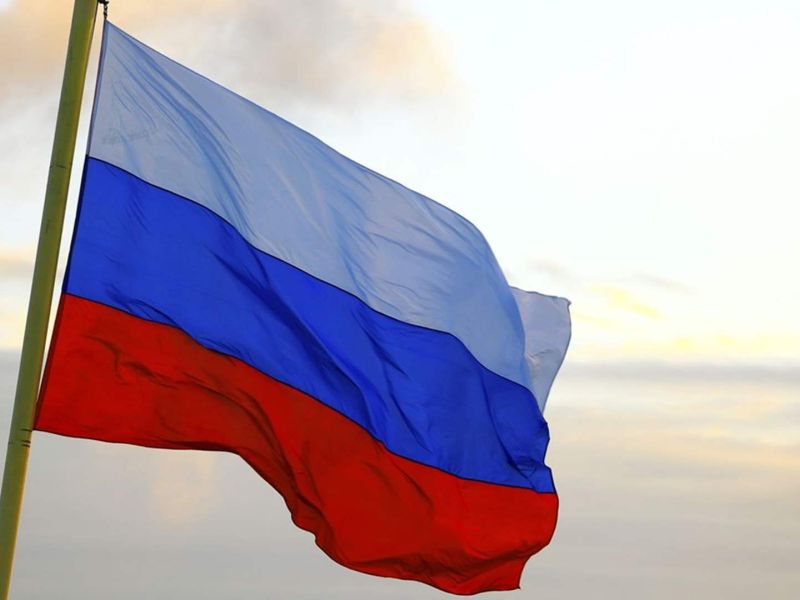 علم روسيا