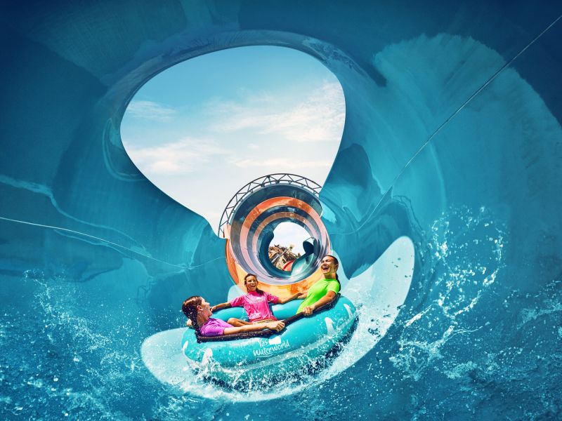 فعالية "سيدات ياس" تعود إلى "ياس ووتروورلد أبوظبي" بباقة أوسع من الألعاب والمغامرات المائية