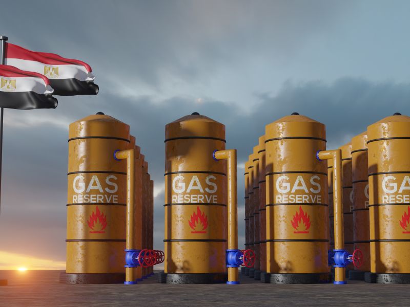 احتياطي الغاز في مصر، خزان تخزين الغاز في مصر، خزان غاز طبيعي في مصر مع علم مصر، عقوبات على الغاز، عمل ثلاثي الأبعاد وصورة ثلاثية الأبعاد.