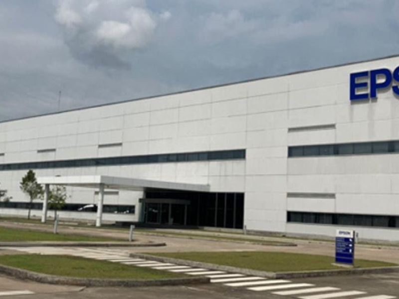 إبسون تعيد تشكيل محفظة أعمالها وتوجّه مواردها لتحقيق نمو مستدام