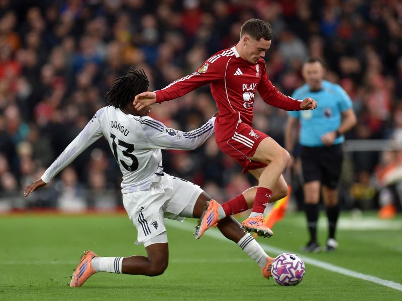 Manchester United vs Liverpool Preview: Team News, Predicted Lineups and Key Stakes