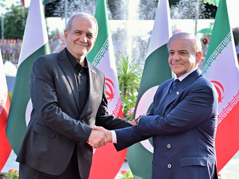 Iranian President visits Pakistan as US–Iran diplomacy gains momentum