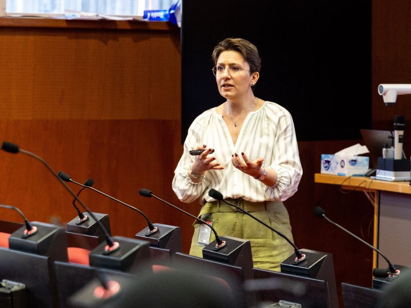 Carnegie Mellon Qatar Library wins Library of the Future Award for campus-wide AI initiative