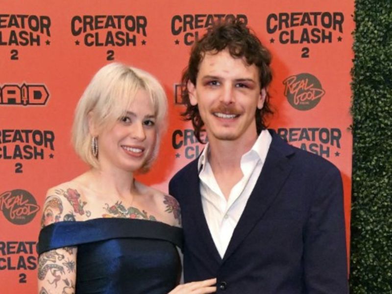Ian (iDubbbz) with wife