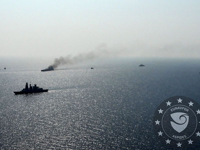 Armed boats approach merchant ship off Yemen, prompting crew to take shelter