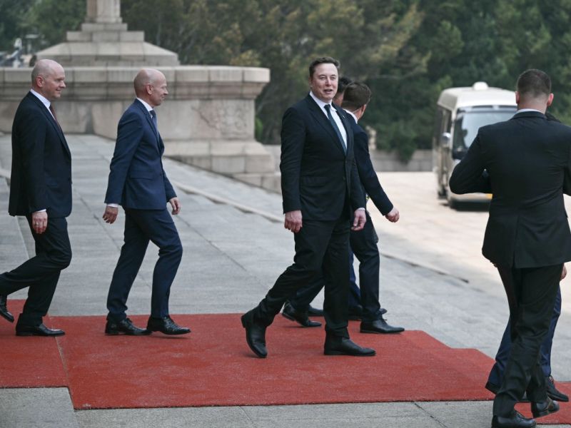 Elon Musk in China