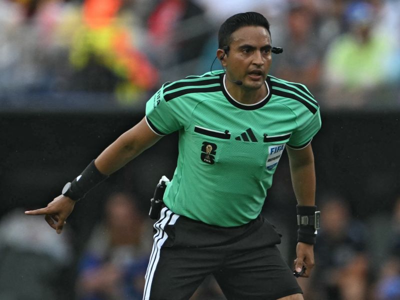 حكم مباراة بلجيكا والسنغال اليوم في كأس العالم 2026