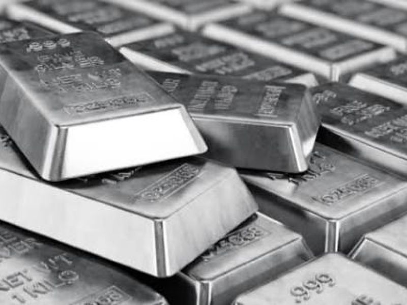 عقود الفضة الآجلة تتجاوز مستوى 58 دولاراً للأونصة خلال تداولات الثلاثاء