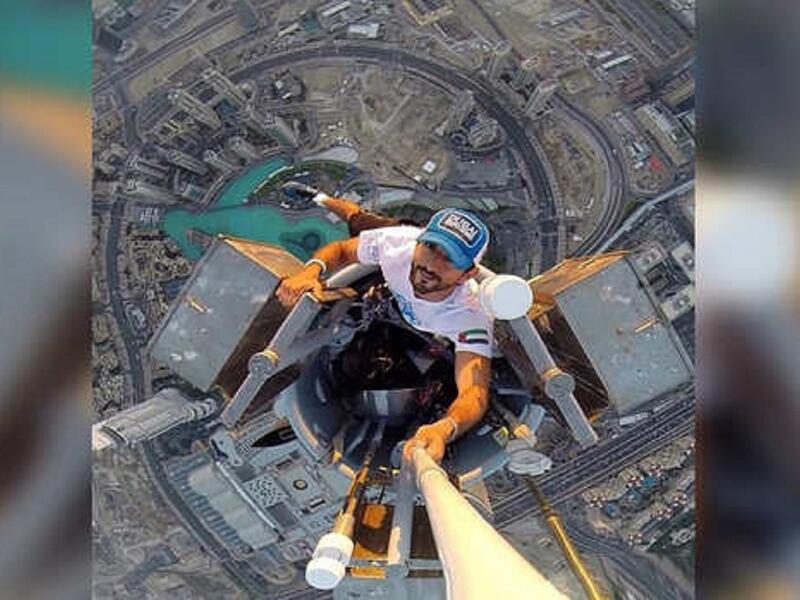 سيلفي فزاع
صعود نائب حاكم دبي حمدان بن محمد آل مكتوم "فزاع"  إلى قمة برج خليفة الأعلى في العالم والتقاط سلفي يظهر مدينة دبي كالأحلام.