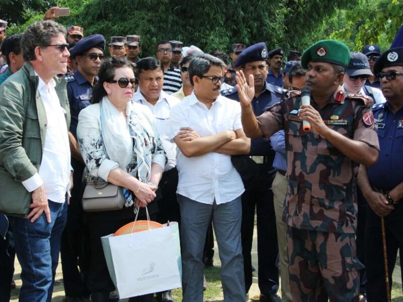 Bangladesh Border Guard 34 Battalion Commander Lt Col Manjurul Hasan (R) speaks during the high-level 15-member delegation of the UN Security Council visit to Tombru in the Bangladeshi district of Bandarban on April 29, 2018. AFP
