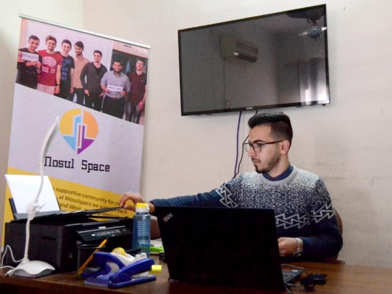 Stuck between an endless waitlist for a government job and a frail private sector, Iraqi entrepreneurs are taking on staggering unemployment by establishing their own start-ups.
Zaid AL-OBEIDI / AFP