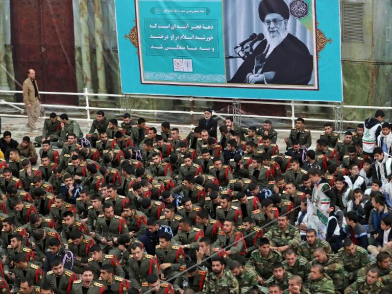 Iranian soldiers visit the tomb of Iran's late founder of the Islamic Republic, Ayatollah Ruhollah Khomeini
STR / AFP