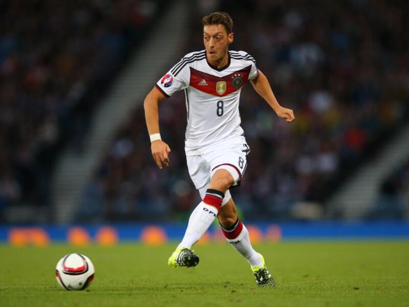 Mesut Özil