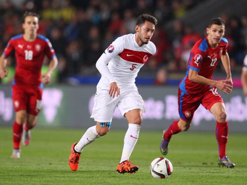 Hakan Calhanoglu