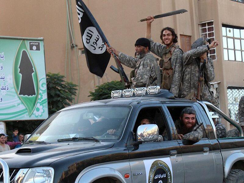 Daesh militants also killed at least five civilians in the same region of Iraq Saturday. (AFP/File)