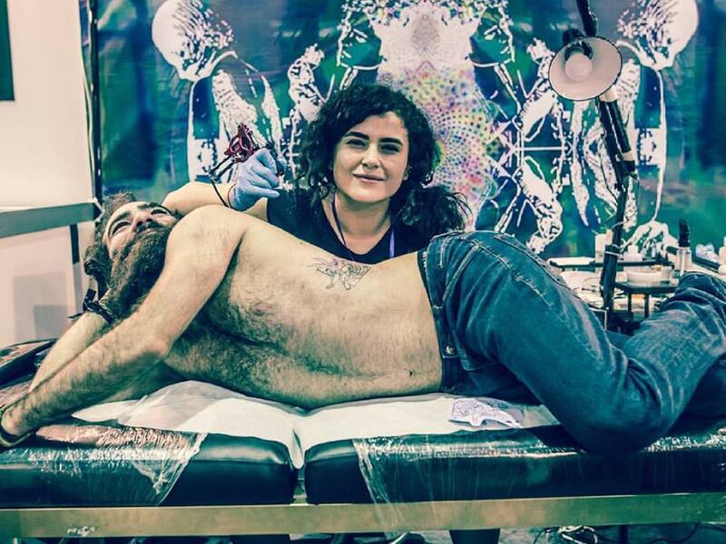 Paint becomes pleasure while getting inked (Facebook)