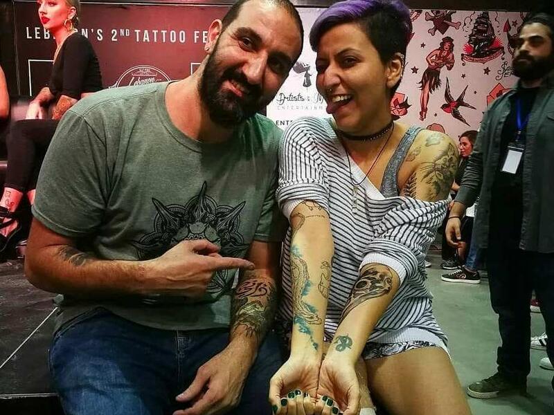 This girl got 4 tattoos in 3 days (Favebook)