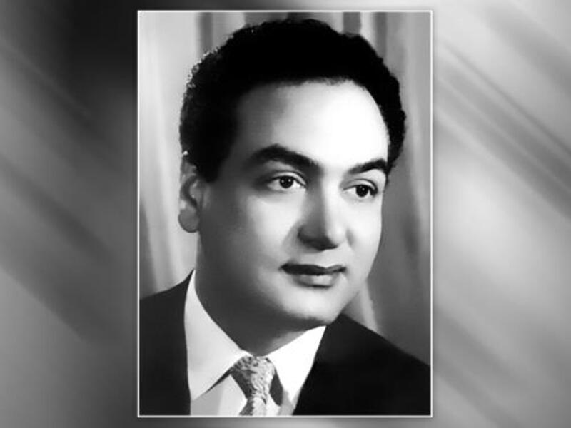 محمد فوزي: من أوائل النجوم الذين خضعوا لإجراء جراحة تجميلية، عندما أجرى عميلة جراحية لتصغير شفته العليا على يدي طبيب بريطاني.