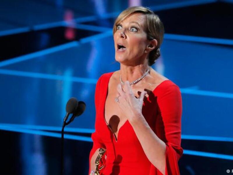 نالت أليسون جاني جائزة أوسكار أفضل ممثلة مساعدة عن دورها في فيلم "I, Tonya". وتجسد أليسون دور أمّ البطلة الأولمبية الأمريكية في رياضة التزلج تونيا هاردينج.