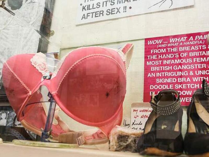 Mr Jones, who bought the jail from an insurance company, said: 'This collection is all sourced by me personally, my family have no interest at all - they lead a different life (dailymail)