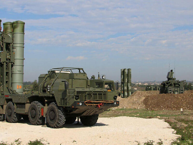 The S-400 Triumf (with the NATO codename Growler) entered service in 2007 and is considered Russia’s most advanced long-range anti-aircraft missile system (AFP/File)