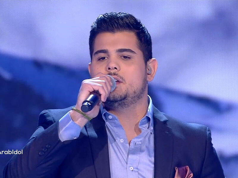 أمير دندن: مشترك فلسطيني الأصل، يعيش حاليًا في ولاية نيوجرسي بالولايات المتحدة الأمريكية، ترك دراسته ليتقدّم إلى برنامج Arab Idol طمعًا منه بإيصال صوته وموهبته إلى العالم، شخصيته المرحة والمهذبة جعلته محبوبًا بين أصدقائه ومعارفه.
