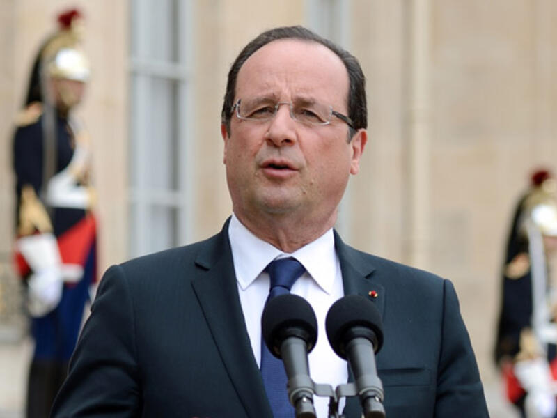 French President Francois Hollande said France should “use all its means” within the law to fight Daesh. (AFP/File) 