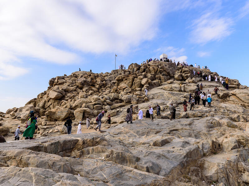 Muslims at Mount Arafat, Saudi Arabia. This is the place where Adam and Eve met after being overthrown from heaven (Shutterstock/File Photo)
