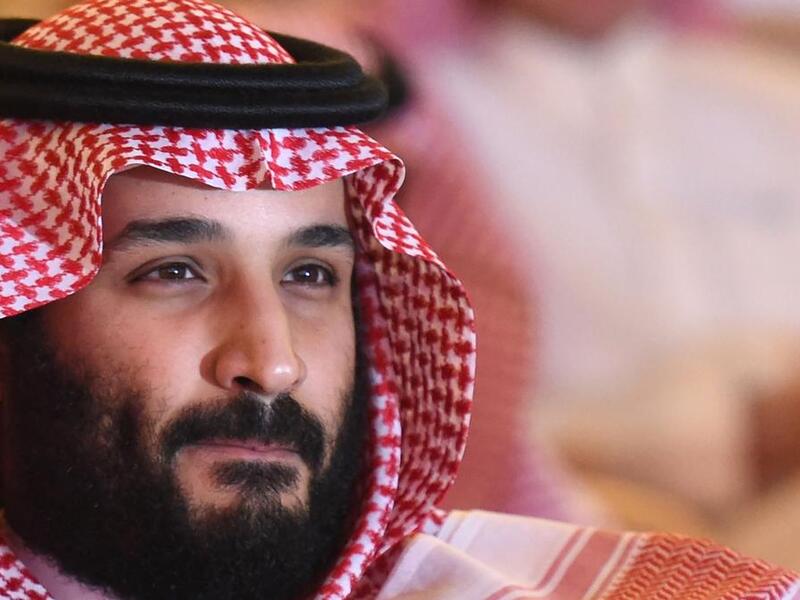 Saudi Crown Prince Mohammed bin Salman discusses war on ISIS with Brett McGurk, U.S. Special Presidential Envoy for the global coalition against the terror group. (AFP/ File)