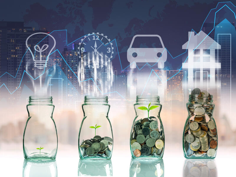 Focusing on short-term investments might make you invest in things that you normally wouldn't do. (Shutterstock)