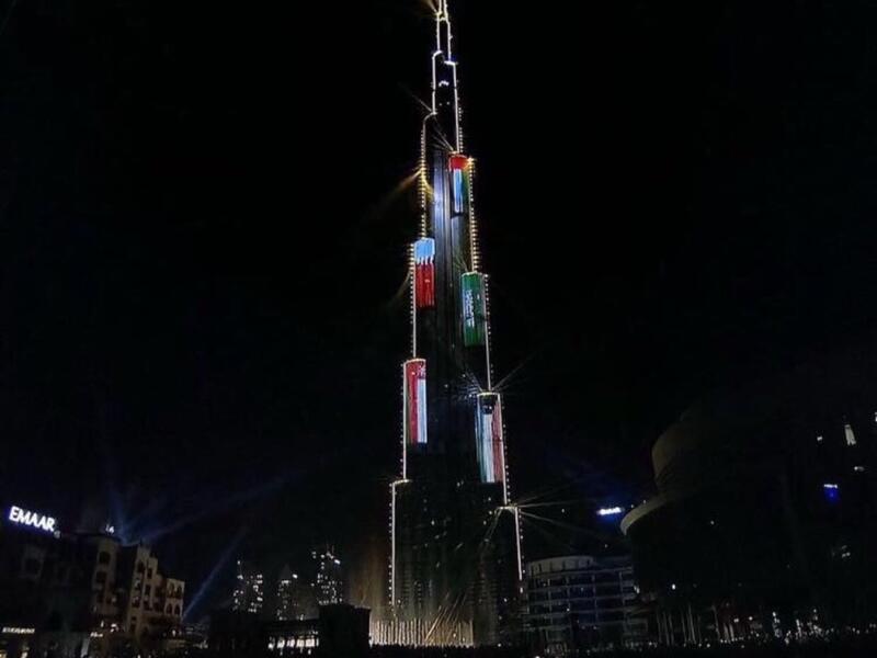 غياب علم قطر من احفالات الليزر على أسطح برج خليفة في دبي