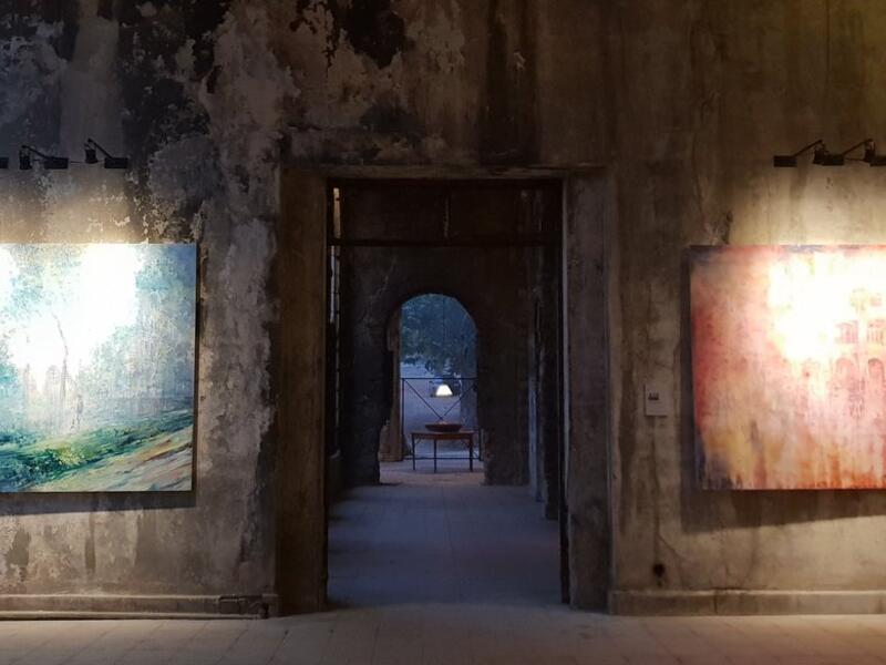 Beirut-based British artist Tom Young launched his latest enchanting exhibition entitled The Grand Sofar Hotel, comprising 40 artworks on canvas (Twitter)