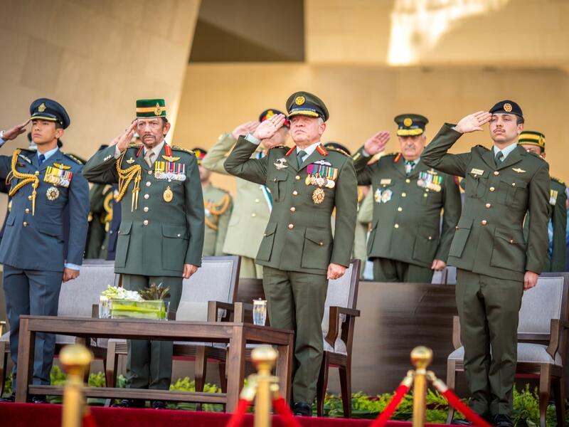 King Abdullah II and Sultan Haji Hassanal Bolkiah of Brunei attend the annual Flag Parade in the Royal Hashemite Court. (@RHCJO/ Twitter)
