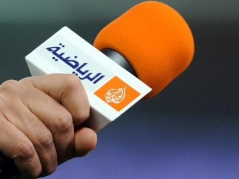 Egyptian police have arrested Australian and Egyptian Al-Jazeera journalists for broadcasting news that "harmed domestic security", the interior ministry said Monday. [AFP]