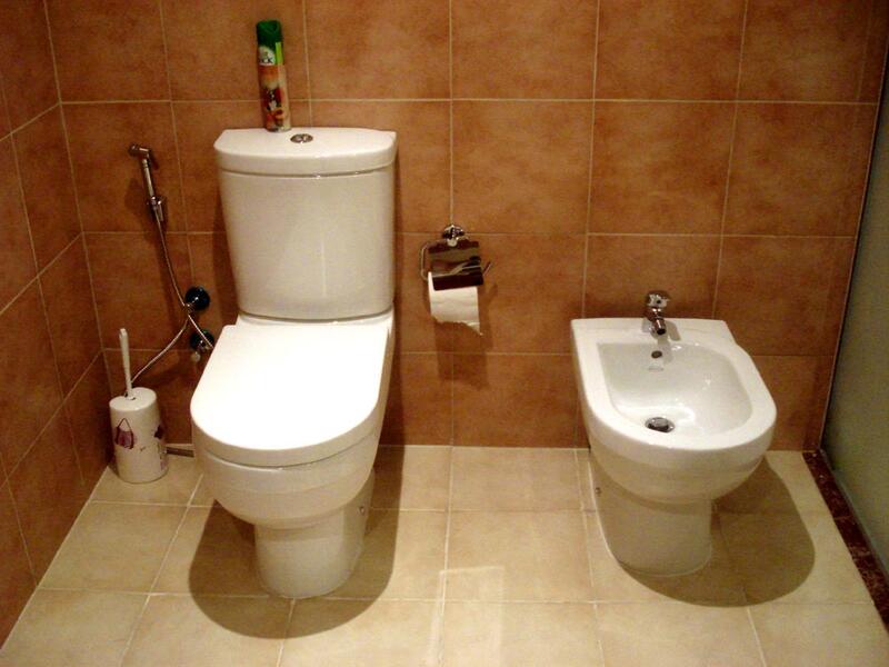 Arabic toilet