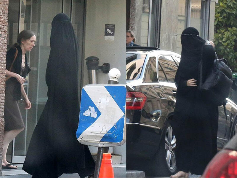 Gisele Bundchen arabic dress 