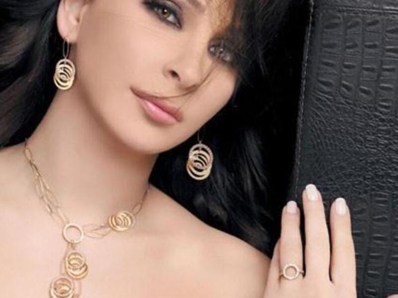 Elissa flashes her jewels. Image used for illustrative purposes only