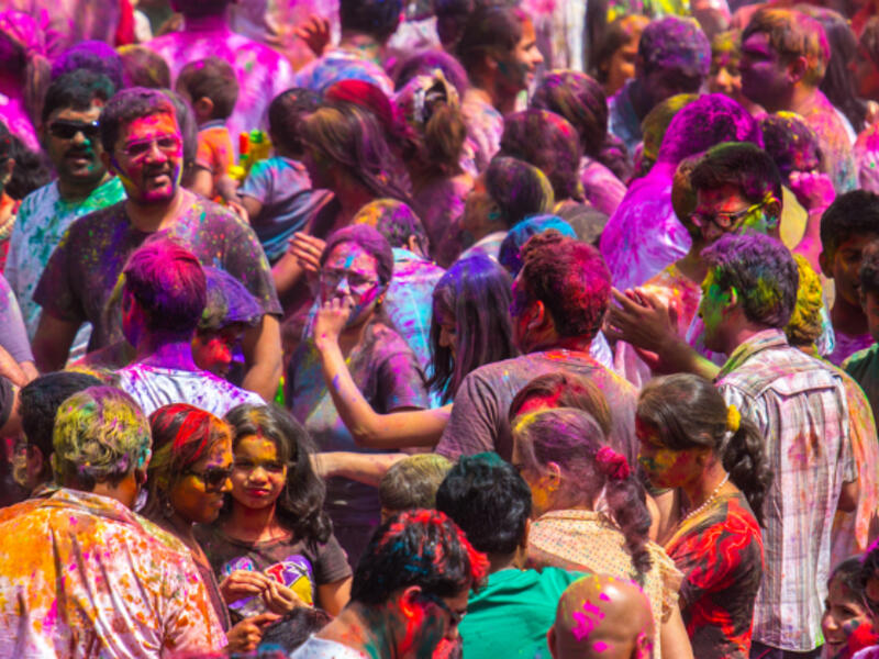 Another Indian celebration: Holi. (Kertu / Shutterstock.com