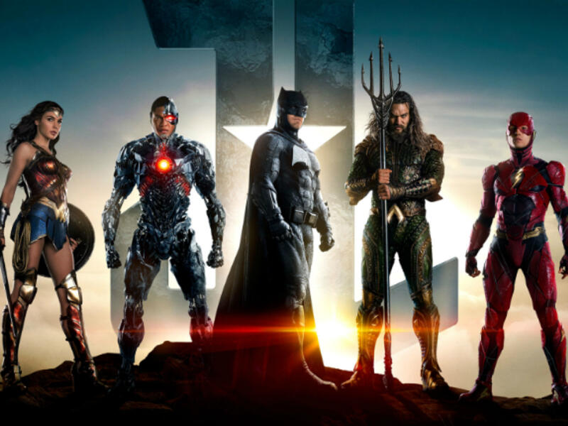 The League assembles. The result is a disaster. (Warner Bros.)