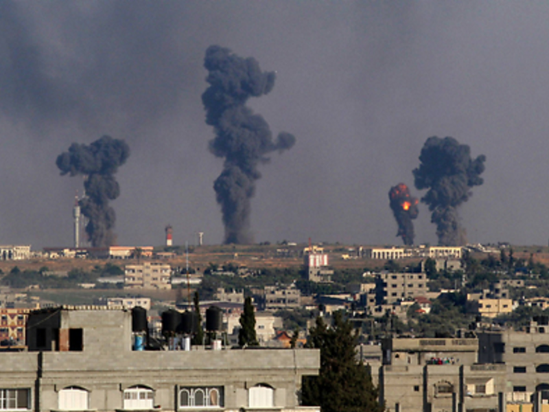 Smoke plumes in the Gaza Strip from Israel Air Force bombs. (photo: AFP)