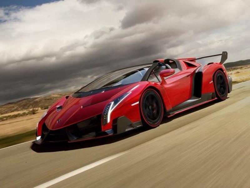 Lamborghini Veneno Roadster – $4.5 million ‘Veneno’ literally means poison in Spanish, and well, the design does look deadly. Looking almost like an alien space capsule. It was the most expensive car in the world ever produced upon its introduction, and only three being available to customers in the first lot/Twitter