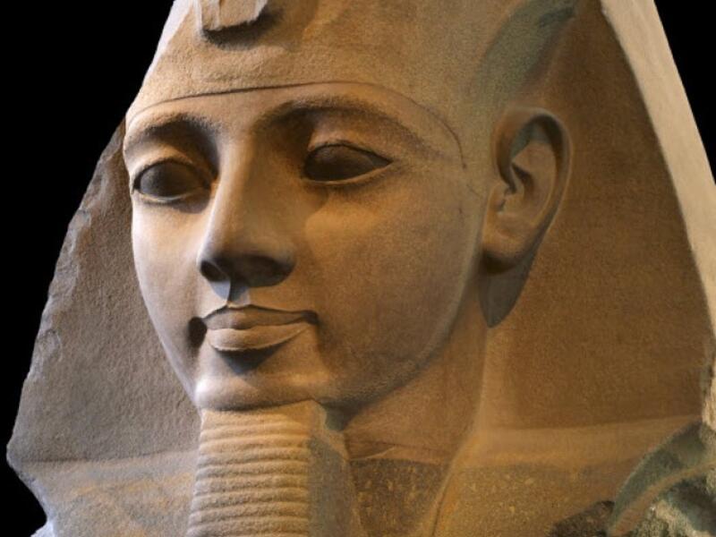 The Great Ramses II was a leftie. The phamous pharaoh is perhaps best known for dissing Moses - and his kingdom was subsequently plagued by frogs, locusts, and boils.  His entire army was then swallowed by the Red Sea. (Stubbornness is a lefty characteristic!)

