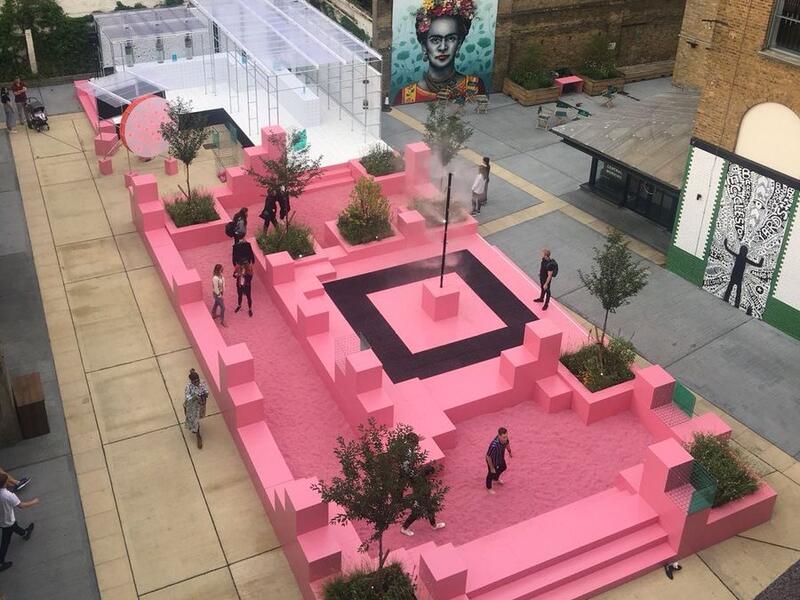 Immersive outdoor spa (Twitter)