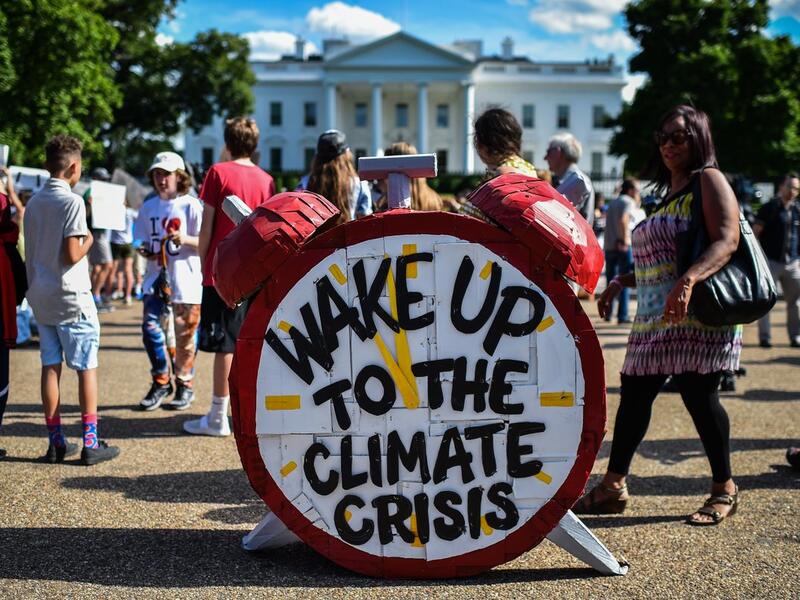 Rise for Climate: thousand march across US (Twitter)