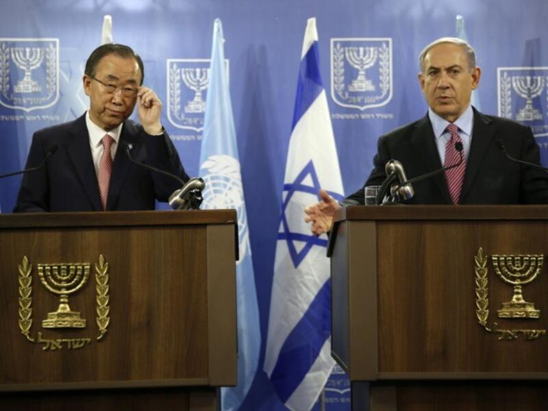 Israeli Prime Minister Benjamin Netanyahu (R) speaks next to UN Secretary General Ban Ki-moon. (AFP/File)