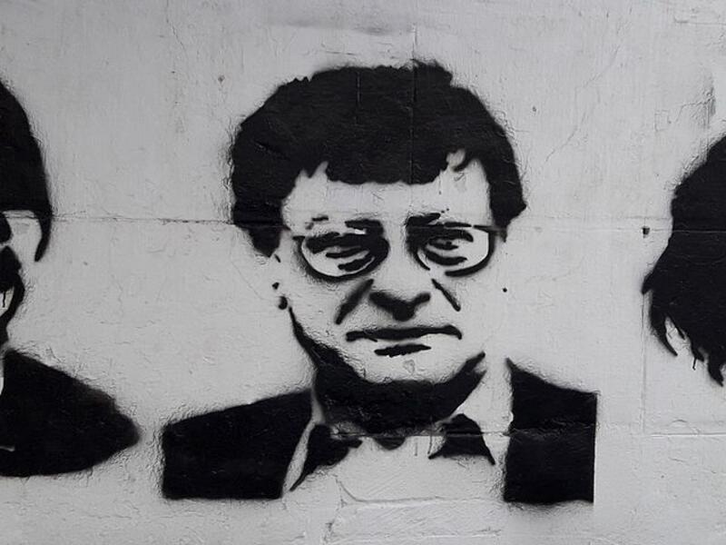 The Romanian capital of Bucharest is set to erect a statue of the late Palestinian poet Mahmoud Darwish, the Palestinian embassy in Romania announced on Saturday (Wikimedia)